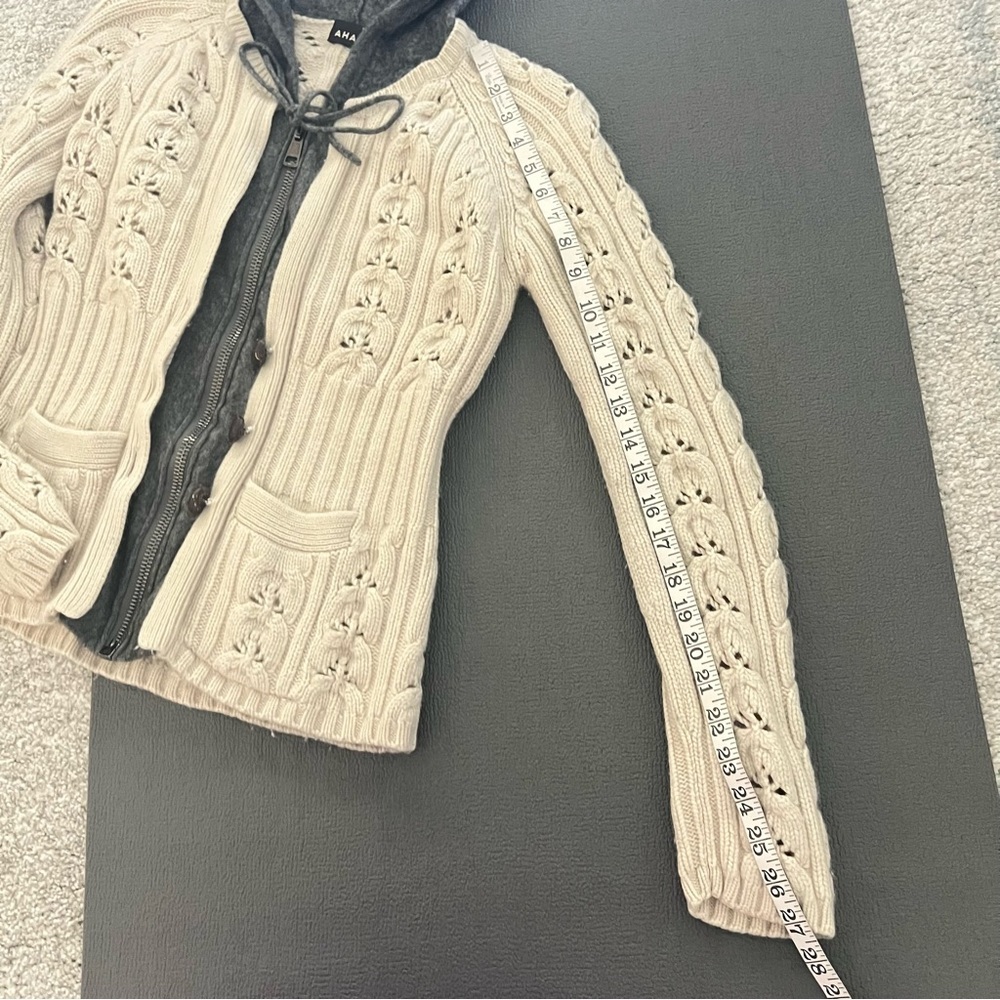 Moncler Webber+Ahaus 2012 Sport Collection Cashmere and wool hooded Cardigan, XS - Picture 6 of 16